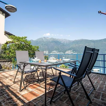 Gambarogno, Lago, Posteggio, Privata *